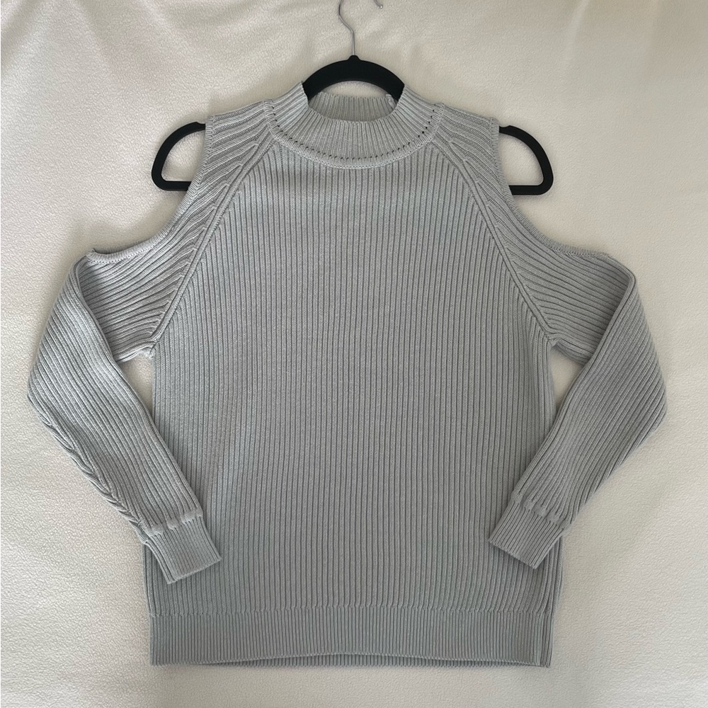 H&M Light Gray Off-the-Shoulder Sweater